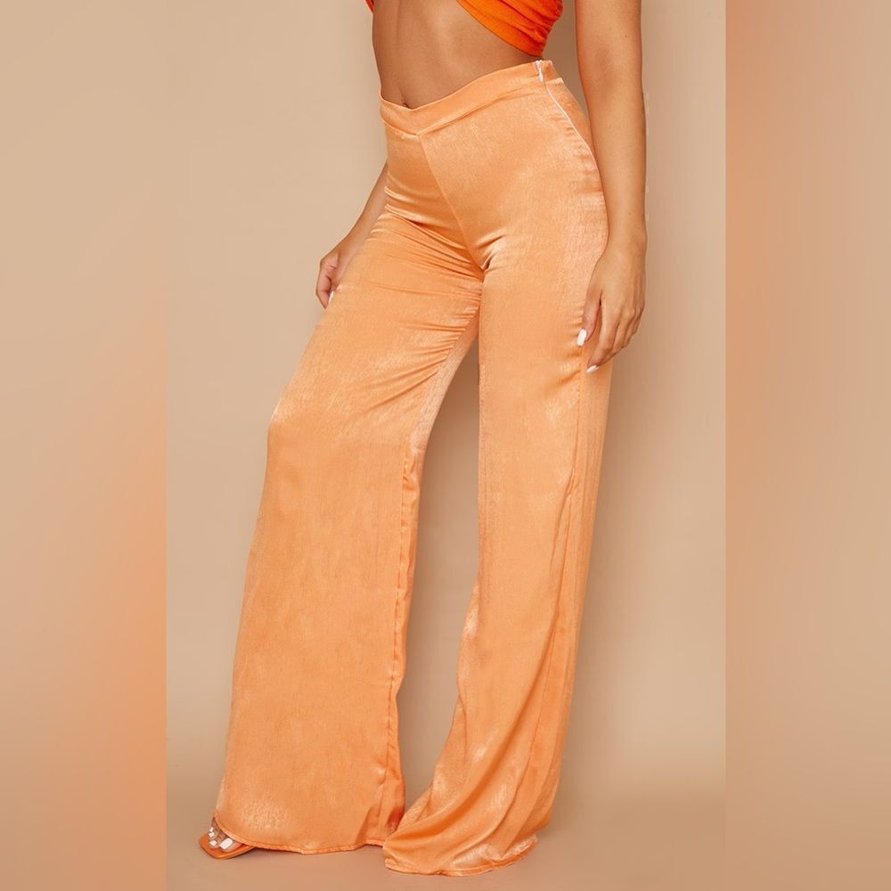 Vibrant NWT Bright Orange Hammered Satin Low Rise Wide Leg Pants
